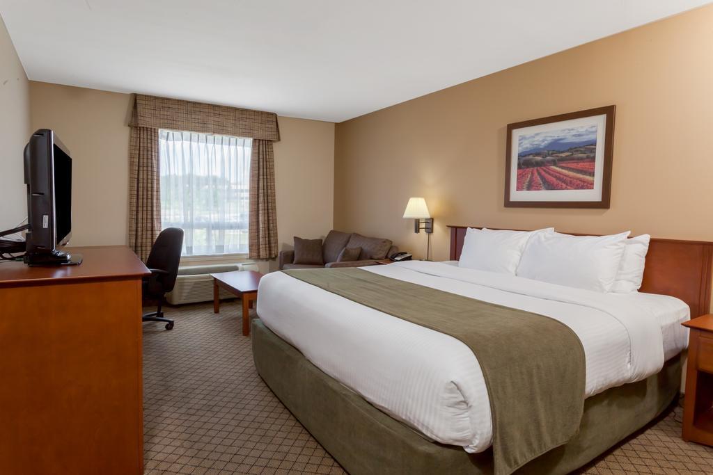 Quality Inn Airport Moncton Exterior foto