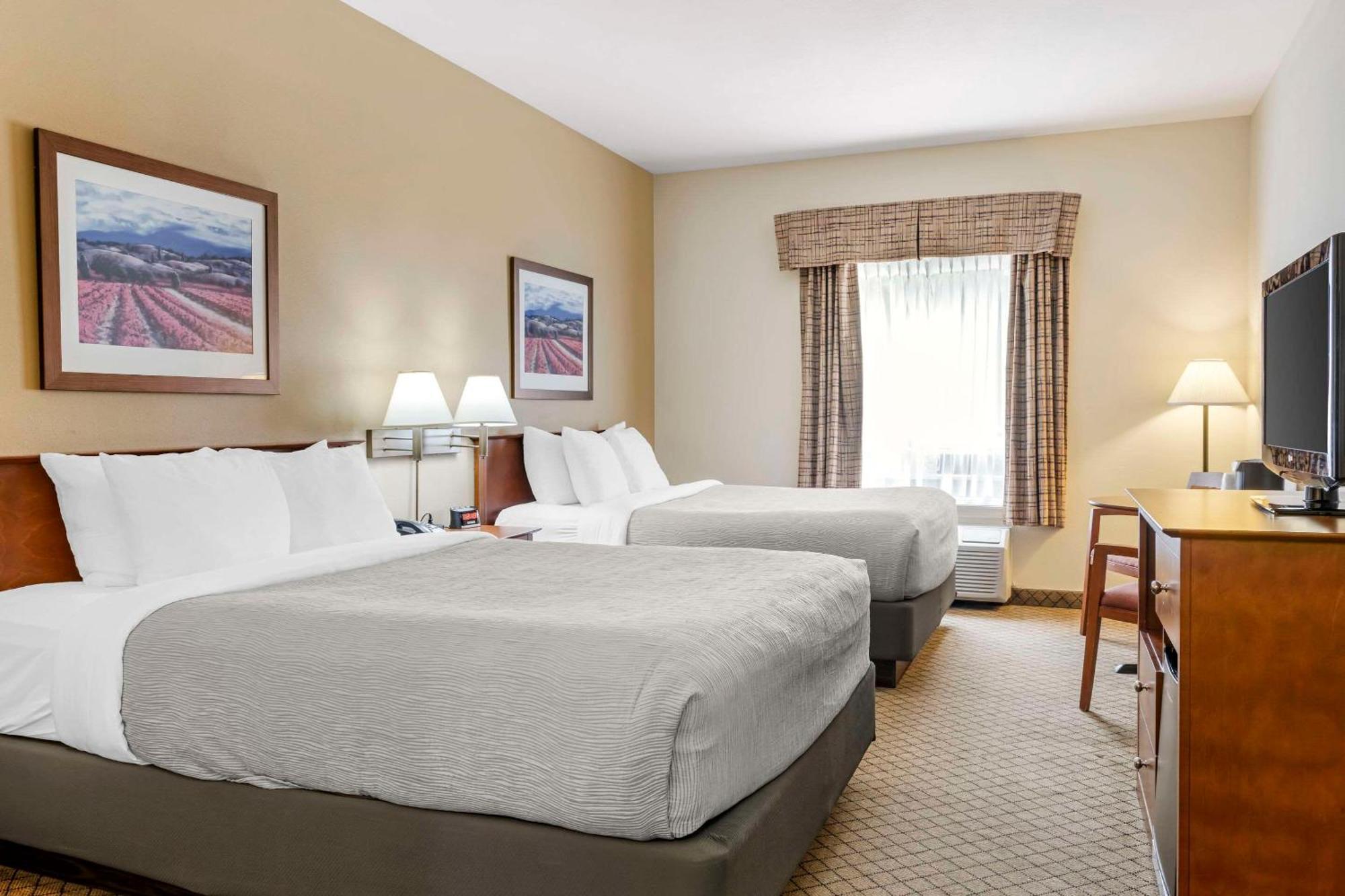 Quality Inn Airport Moncton Exterior foto